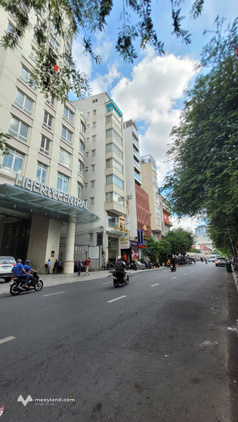 Mặt tiền ngay Lê Thánh Tôn, Phường Bến Thành, 345m2, giá 550 tỷ