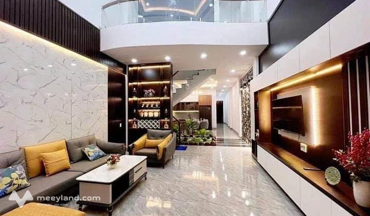 Bán nhà mặt phố thành phố Tuy Hòa, tỉnh Phú Yên, giá 3,9 tỷ