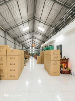 Cho thuê kho Phạm Hữu Lầu 600m2 có văn phòng điện 3 pha