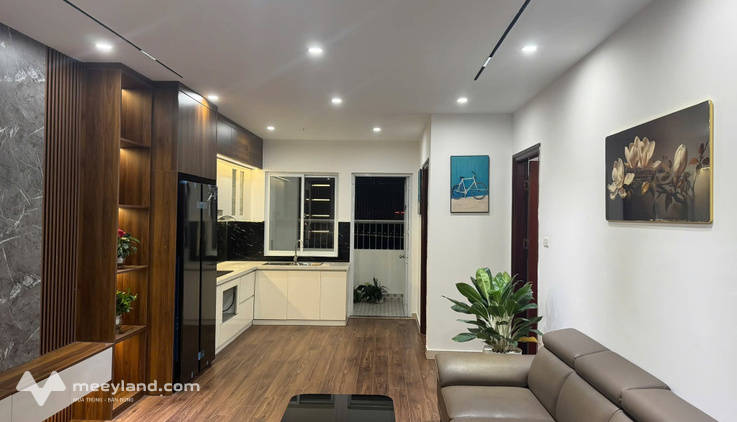 Bán chung cư CT2A Thạch Bàn, Long Biên 70m2, sổ đỏ lâu dài, giá 4,65 tỷ