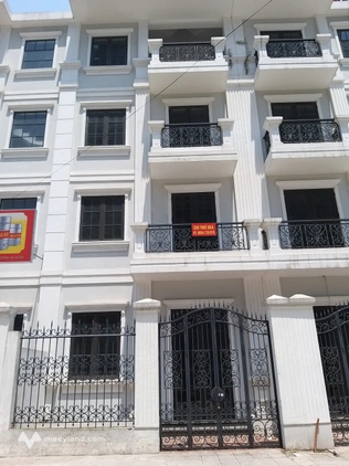 Cho thuê liền kề FLC Đại Mỗ, 100m2, 5 tầng, thang máy, giá 32 triệu/tháng