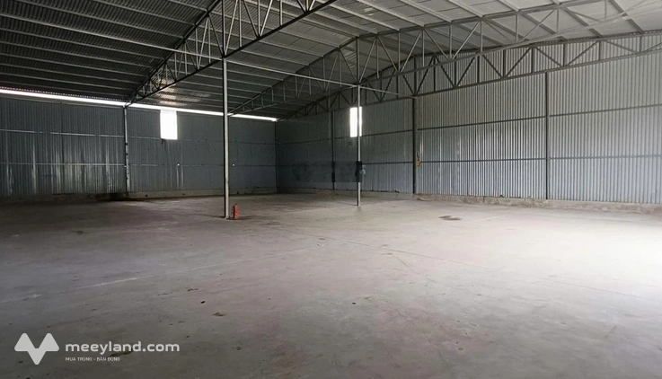 Cho thuê kho đường Thụy Phương, Bắc Từ Liêm, DT 400m2, điện 3fa, xuất VAT, xe công, bảo vệ. 80k/m2