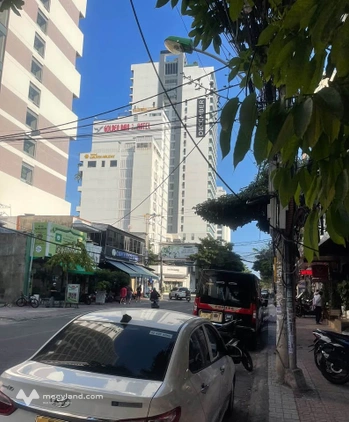 Bán lô đất mặt tiền Nguyễn Thiện Thuật, Phố Tây, Nha Trang