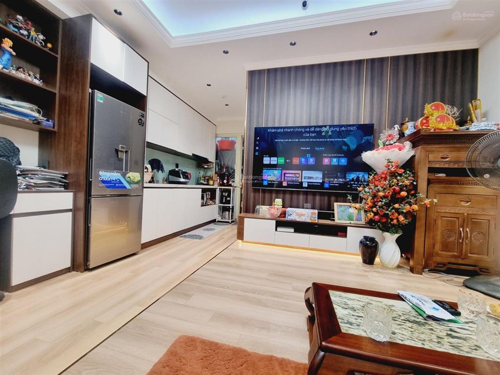 Cực hiếm hơn 2 tỷ sổ đỏ sang tên ngay chính chủ chuyển đổi nhà to hơn cần bán nhanh căn chung