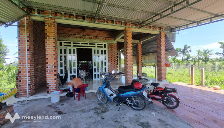 Nhà 3 phòng ngủ, gần 2 trường học, gần khu công nghiệp, 1,4 tỷ