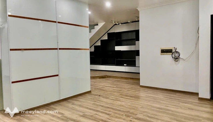 Cho thuê văn phòng 25m² tầng 1 khu đô thị Eden Rose Thanh Liệt, Hà Nội