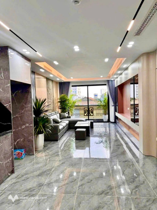 Bán nhà liền kề khu đô thị Định Công, Thanh Xuân, 91m2, mặt tiền đẹp, giá chào 30 tỷ