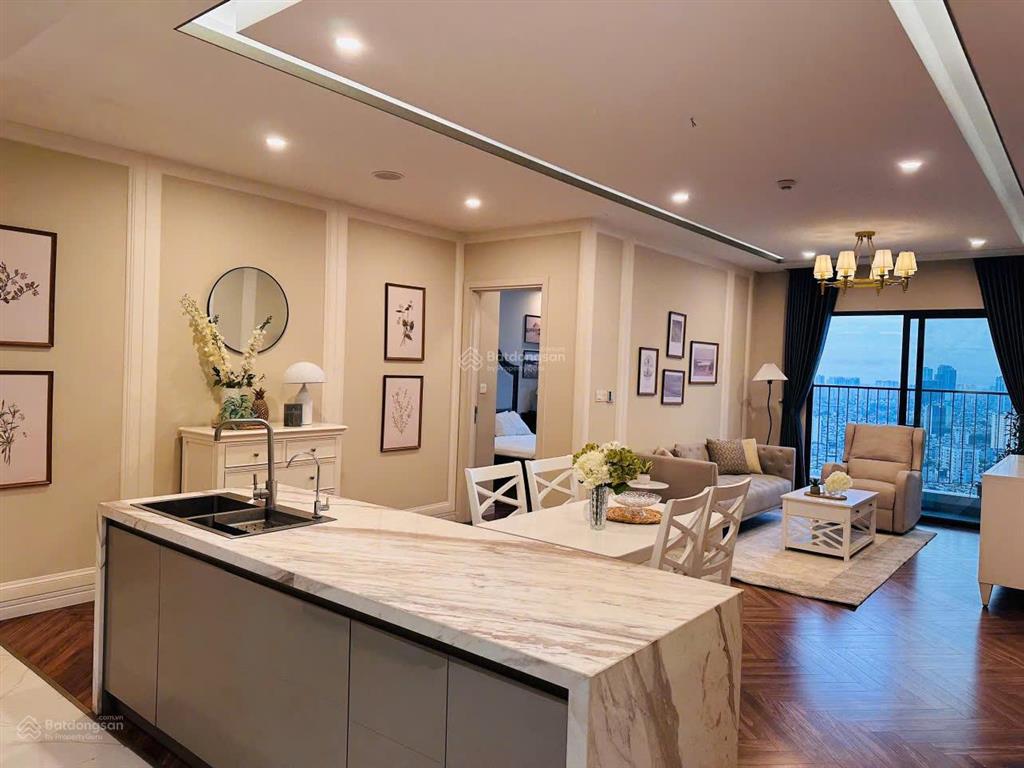 Siêu hiếm căn góc hoa hậu 02 nổi bật king palace 125 m2 giá 12 tỷ