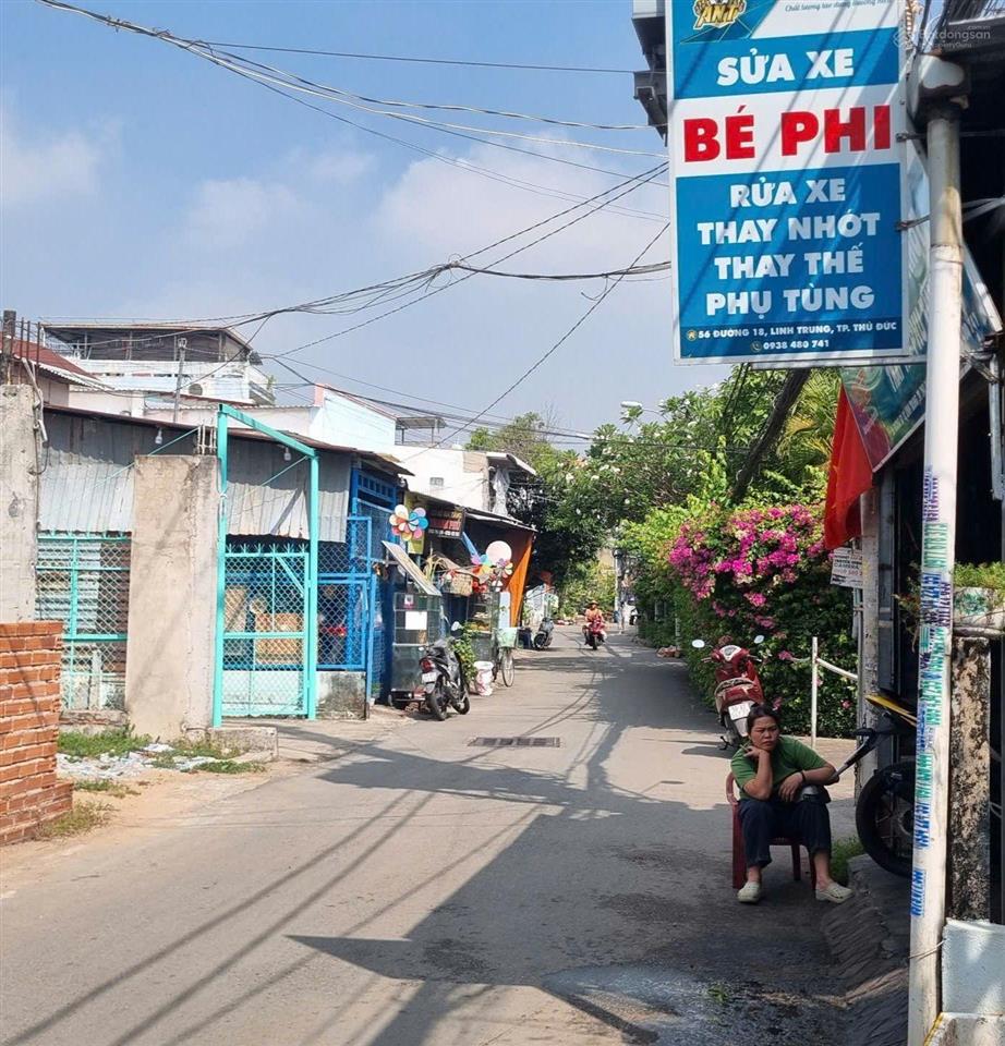 Chính chủ bán nhà 108 m2 mặt tiền đường số 18 (đã hoàn công), linh trung, ngay làng đh