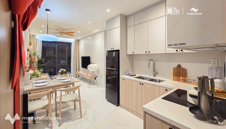 Bán gấp căn hộ cao cấp mặt tiền tỉnh lộ 10, 65m2, 2 phòng ngủ, 2,39 tỷ