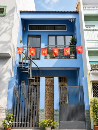 Nhà cũ tiện sửa mới - Hòa Hưng, phường 13, quận 10 - 3,4m x 12,6m - 2 phòng ngủ, 2wc - 8,5 tỷ