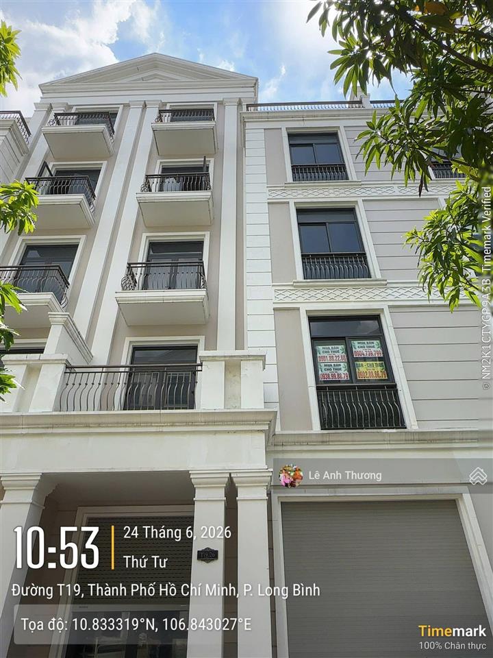 Ngộp bank cần bán gấp căn 144m2 vinhomes grand park, sổ sẵn. giá tốt có 1 0 2!