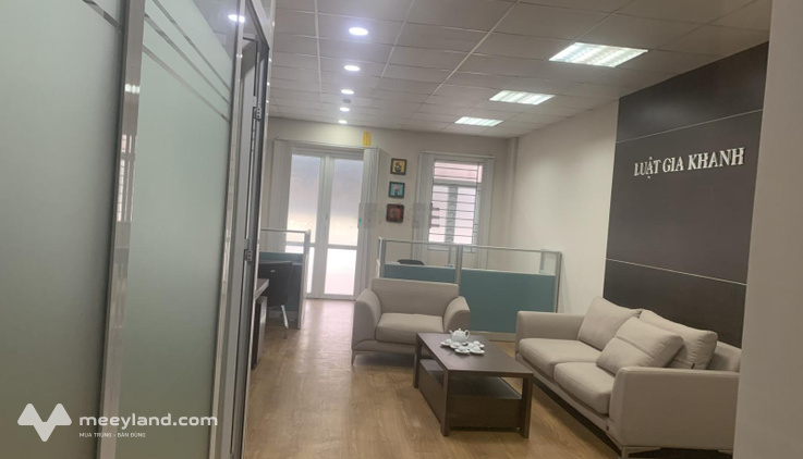 Cho thuê văn phòng phố Xã Đàn, Đống Đa, Hà Nội, DTSD 90m², thông sàn, giá 16tr/tháng