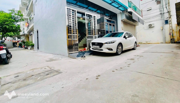 Bán nhà lô góc 3 tầng ngõ phố Nguyễn Thị Duệ, Thanh Bình, 63m2, ngang 5.62m, 3 ngủ, 3 vệ sinh
