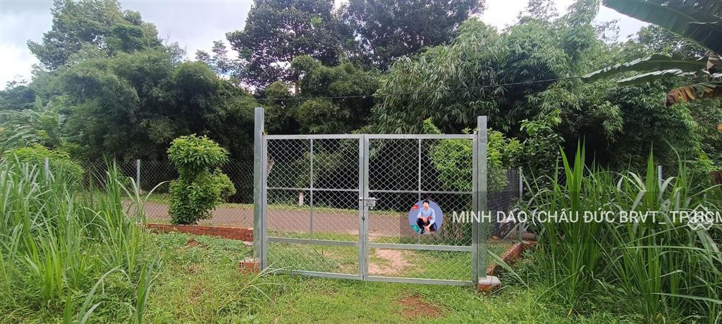 Đất ngãi giao 2832m2 mặt tiền 30m và (300m2 thổ cư) giá 5,6 tỷ có vườn cây ăn trái điện nước sẵn