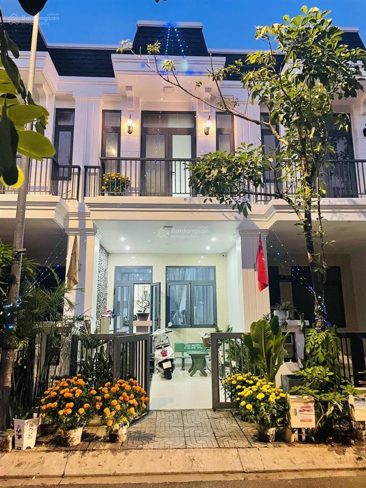 Bán nhà phố full nội thất kdc thắng lợi central hill, bến lức | giá 2.78t tl