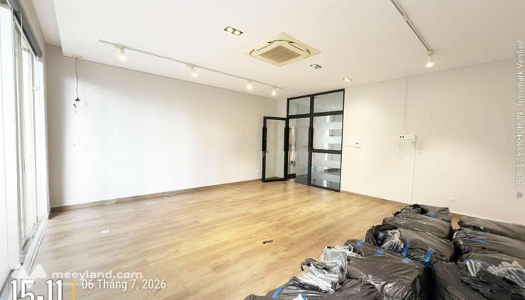 Văn phòng Sala Q2, hoàn thiện đẹp, vào liền - 90m2 - 29 tr/th. Liên hệ đi xem ngay: 0931874945