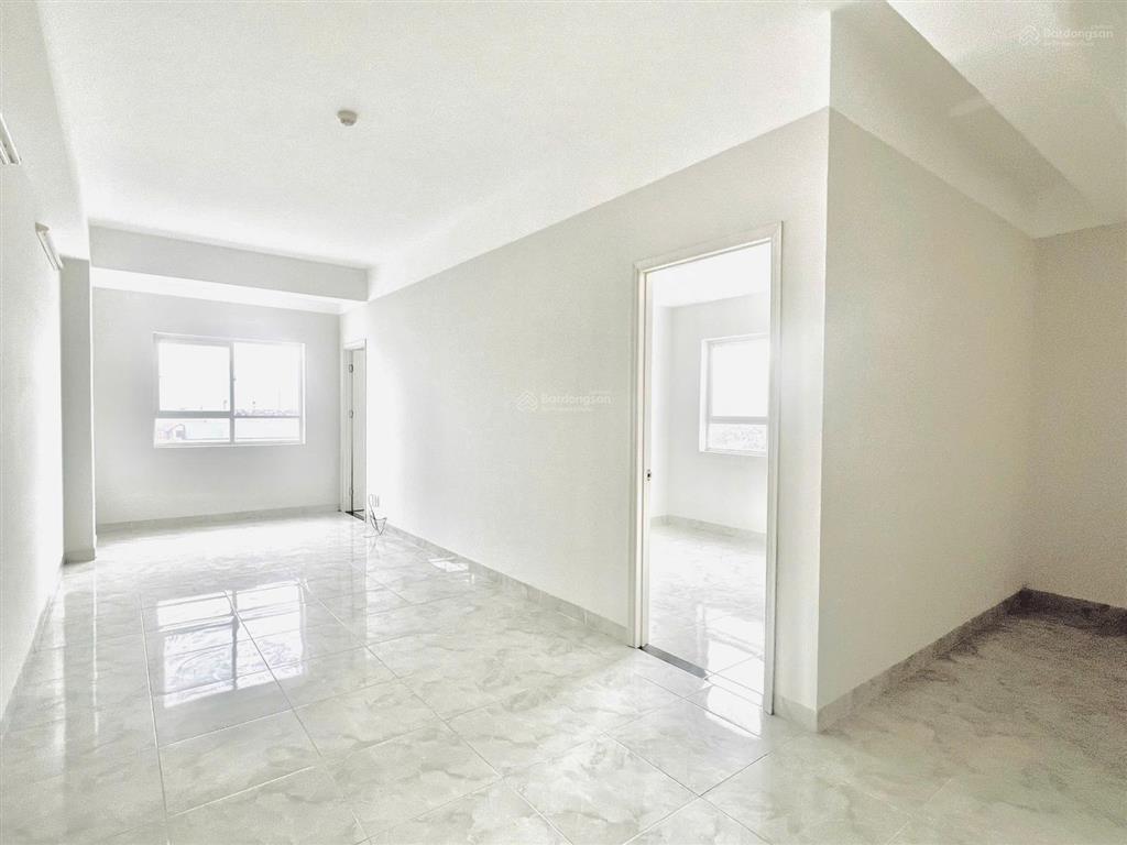 Bán căn thương mại 60m2 hqc phú tài, tầng 8, căn góc, 2pn, view hồ đẹp. 0987 880 ***