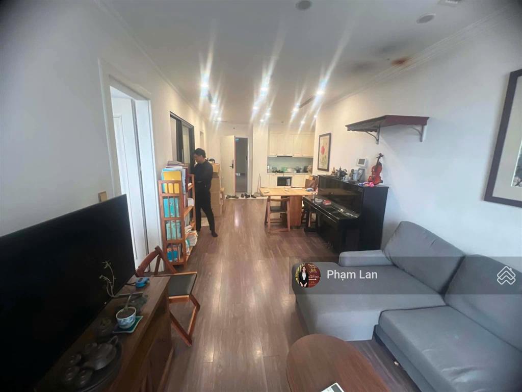 Chủ nhà ngộp bank cần bán gấp căn 2pn 61m2 giá 5.65 tỷ view mát k tâm linh nhanh thì còn