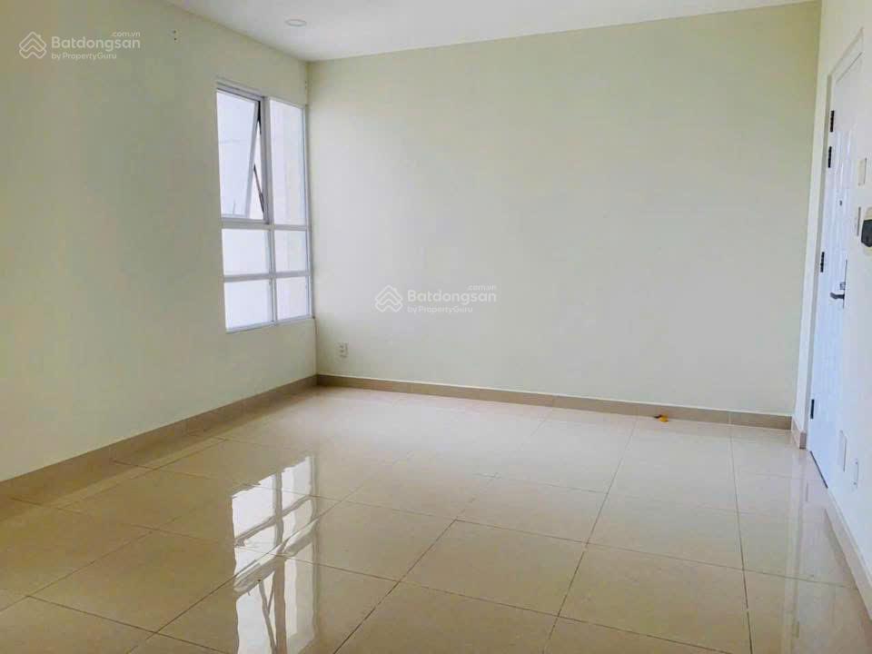 Giá đầu tư căn 2pn và 2wc diện tích 62m2 bán nhanh 2,1 tỷ. hương 0909 086 ***