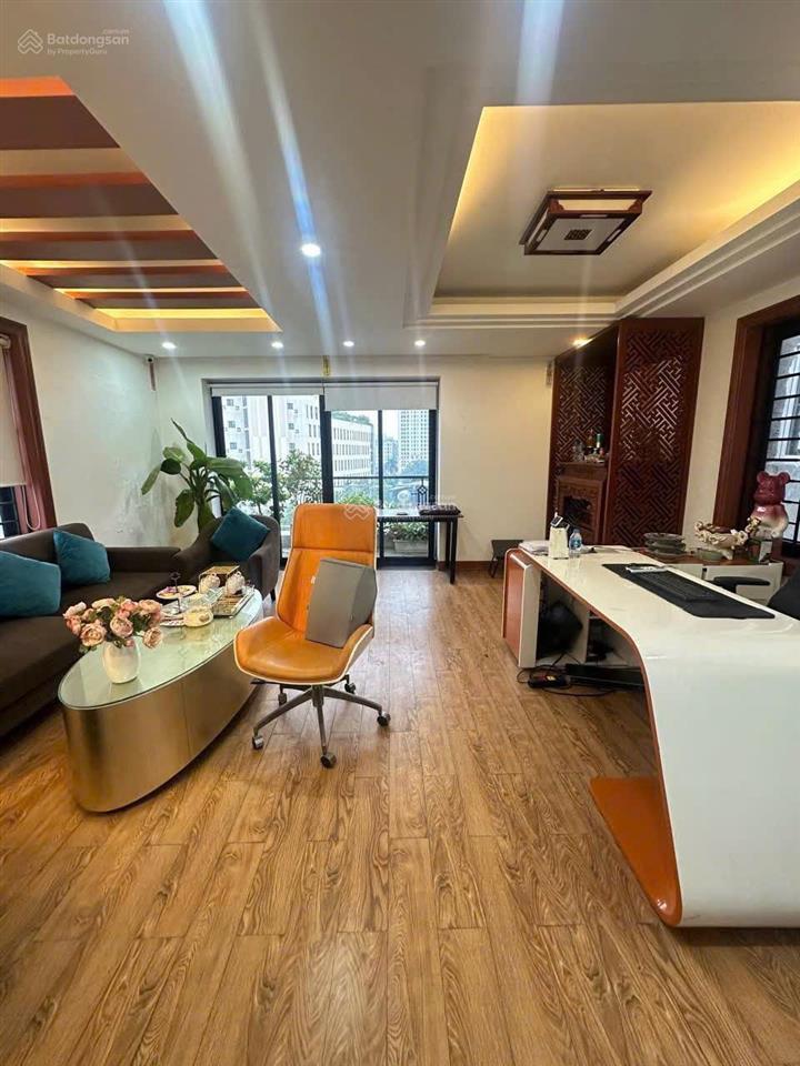 Cc cần bán lk trung yên cầu giấy dt 90 m2, 4 tầng mt 5 m. giá 39 tỷ 0915 229 ***