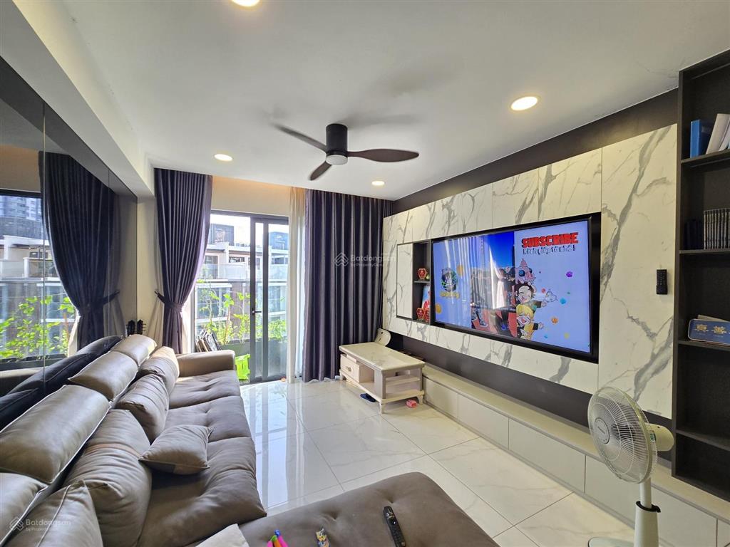 Cắt lỗ! bán căn 3pn+1 diamond brilliant 142m², view đẹp, full nội thất giá chỉ 9.5 tỷ