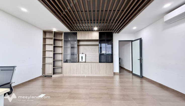 Cho thuê văn phòng Eco Green Sài Gòn, 31 triệu, 150 m², đầy đủ nội thất, hot!