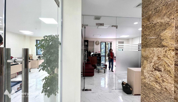 Cho thuê văn phòng tại Kiến Hưng Luxury, diện tích 135 m2/tầng, văn phòng đẹp hiện đại
