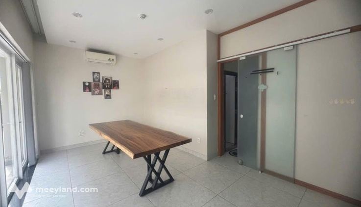 Cho thuê tầng 1 mặt tiền giá 32 triệu