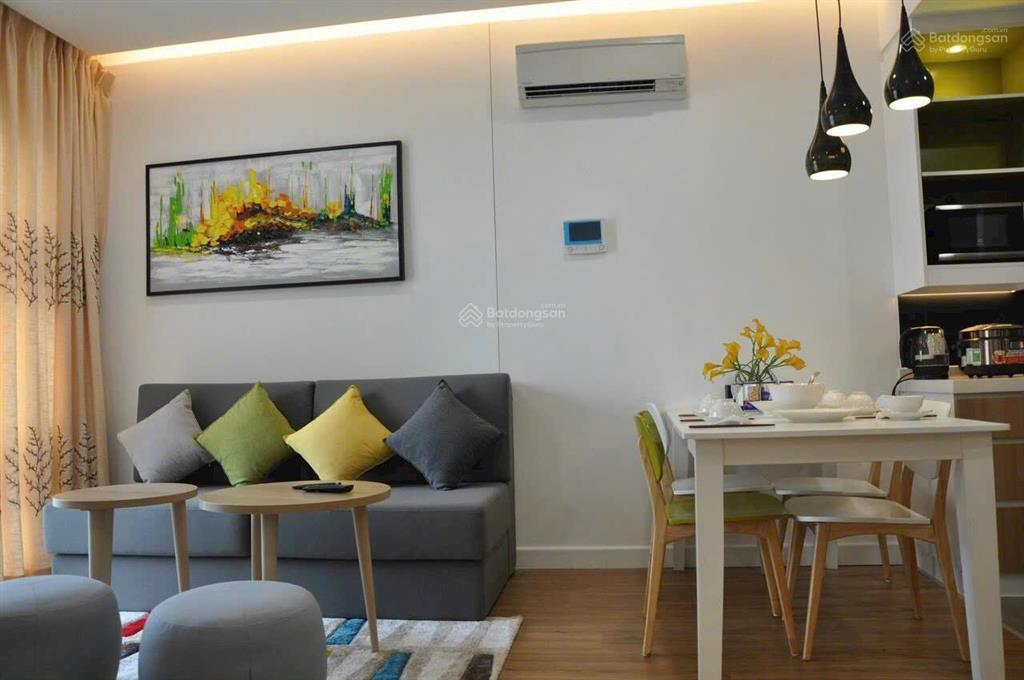 Chủ nhà cần bán chcc republic plaza chuẩn ks 5 sao. chỉ với 2,65 tỷ. em 0379 944 *** call/zalo