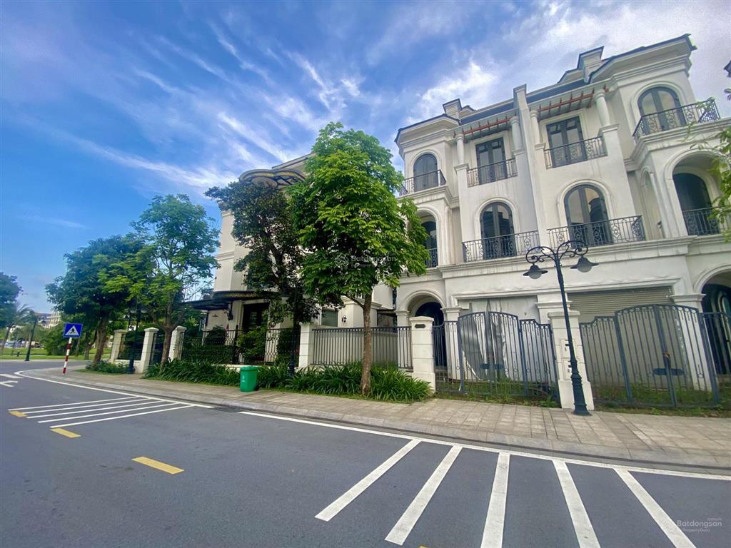 Song lập ngọc trai áp góc view sông vị trí đẹp đường thông thoáng tại vin1 gia lâm