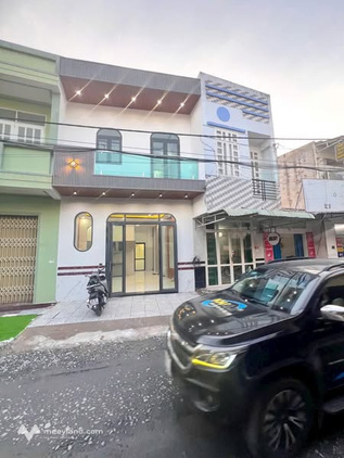 Bán nhà hai mặt tiền phố 1 lầu mới đẹp mặt tiền Trần Hoàng Na, Hưng Lợi, Ninh Kiều, Cần Thơ, giá 3.88 tỷ