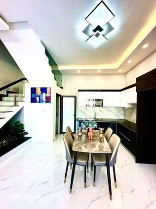 Sau nhà mặt đường - Phố Hào Khê - Gần Đại học Hàng Hải - Lạch Tray - Quán Nam