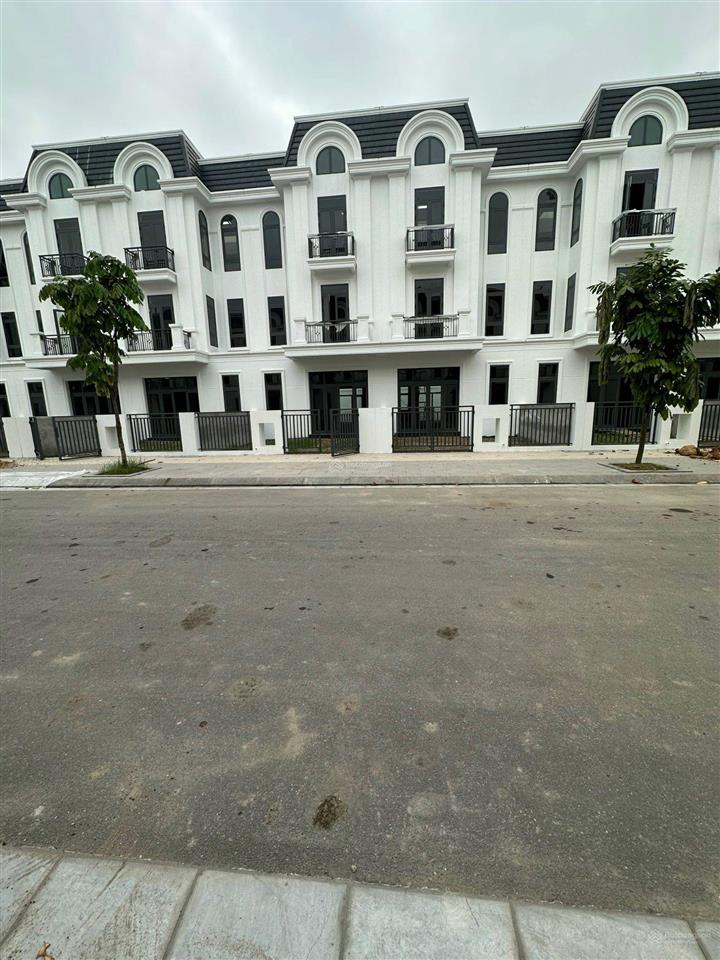 Chính chủ cần bán nhanh bt thô tại kđt crown villas tp thái nguyên dt 132m2 giá 7.x tỷ