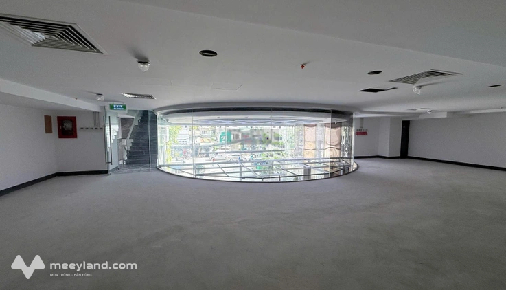VP Nguyễn Đình Chiểu Ngay Trương Định, DT: 110m2 giá chỉ 49tr. (siêu hiếm)