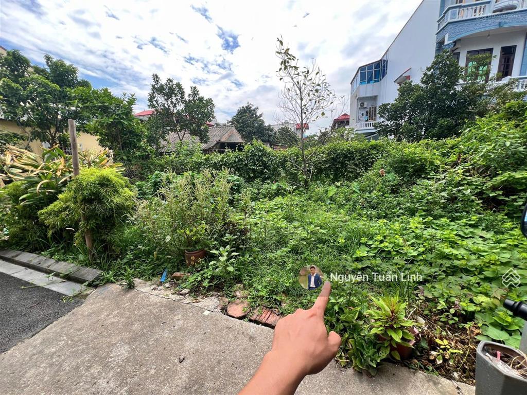 Bán 43m3 đất ba chữ, vân nội lô góc 2 thoáng sát ql23b