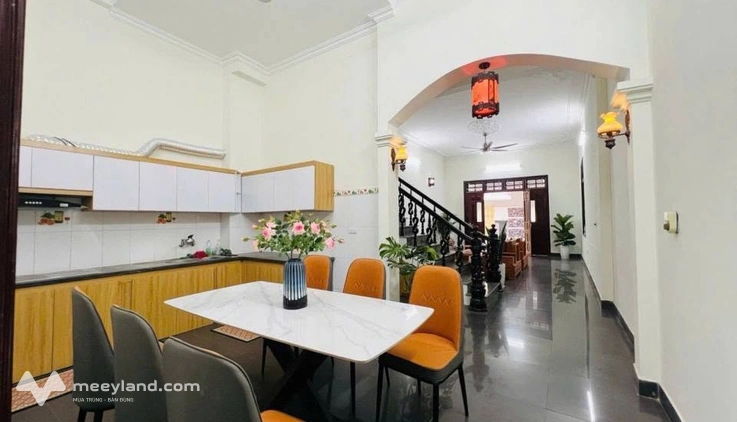Phân lô Hoàng Văn Thái, 45m2, 6 tầng, Thang máy, ô tô đỗ cửa, chỉ 15 tỷ