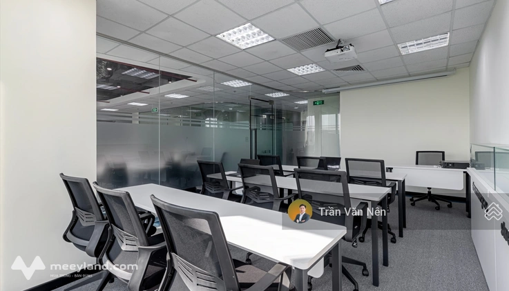 Chính chủ cho thuê văn phòng full nội thất tại N01-T5 - Ngoại Giao Đoàn, giá 250k/m2 LH 0913572439