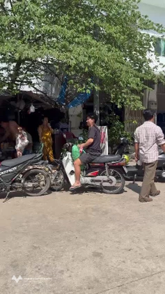 Kẹt tiền bán đất ở khu công nghiệp Tân Đô chính chủ