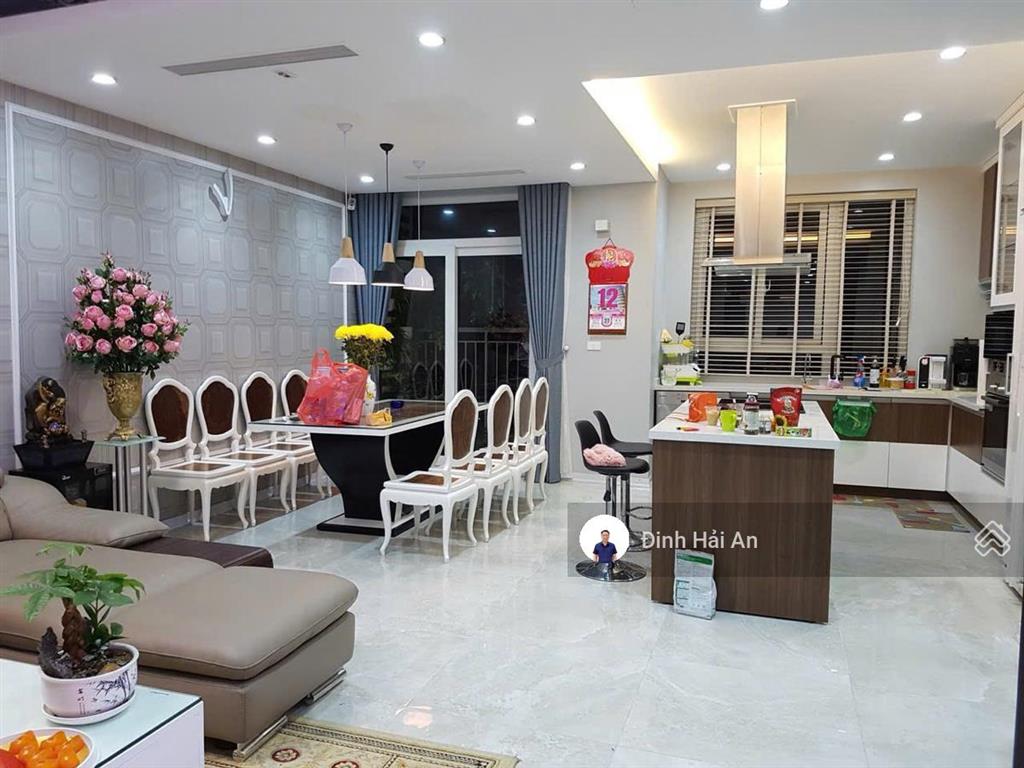 Cần bán gấp căn hộ chung cư 183 hoàng văn thái 2pn 1wc giá chỉ 5.2 tỷ