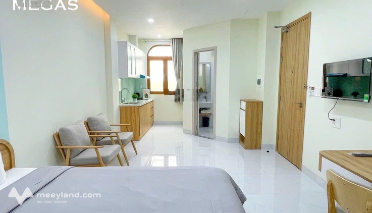 Phòng đẹp thoáng mát gần chung cư Hà Đô, vào ở ngay