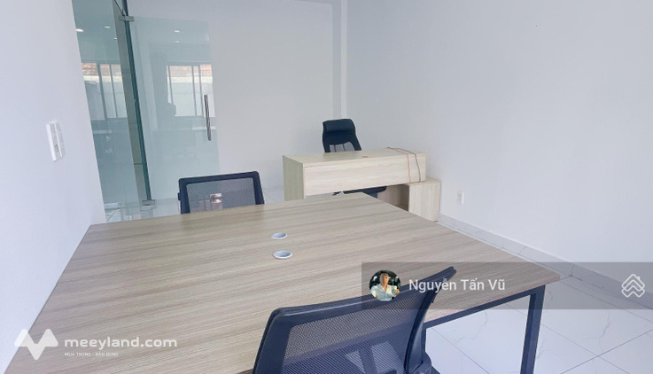 Chỉ 5 triệu có ngay văn phòng 25m2 full nội thất có hợp đồng đầy đủ tại Vạn Phúc City