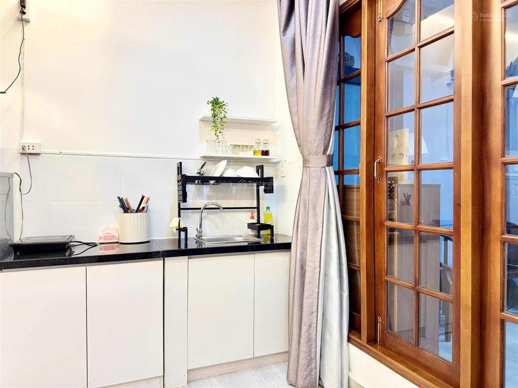 Bán chdv mq village phường nguyễn cư trinh quận 1 250m2 giá chỉ 40 tỷ ( đơn giá 160tr/m2)