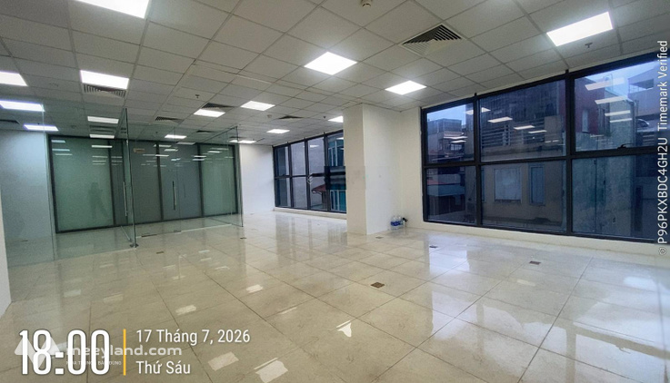 Cho thuê văn phòng VIP tầng 3 tòa nhà The Golden Palm - 21 Lê Văn Lương, Thanh Xuân, Hà Nội