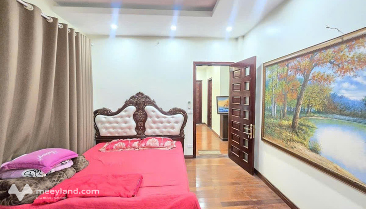 Bán gấp nhà 95m2 lô góc mặt phố Phó Đúc Chính, Ba Đình, giá 50 tỷ