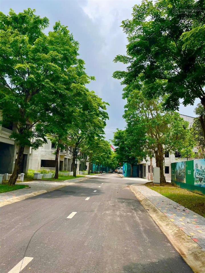 Cần chuyển nhượng gấp liền kề vạn tuế ecopark, diện tích 100m2, xây thô 4 tầng, giá bán 16 tỷ