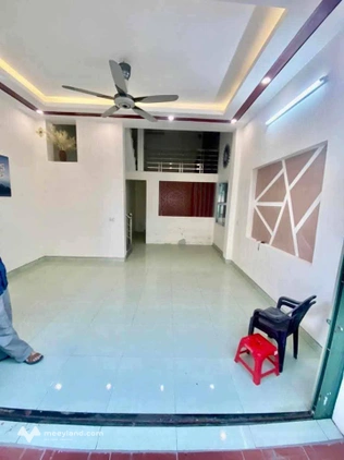 Bán nhà 2.5 tầng ngõ đường Nguyễn Khuyến. ngõ nông rộng