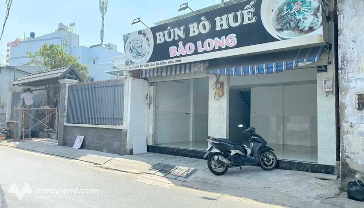 Cho thuê nhà mặt tiền tại ấp Tiền Lân, Bà Điểm, Hóc Môn, giá 8 triệu/tháng