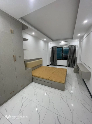 Bán nhà Minh Khai, Dương Văn Bé, ô tô đỗ cửa, 2 mặt thoáng