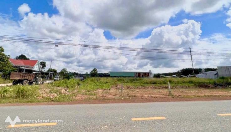 Kẹt tiền sang gấp 640m2 đất đô thị ngay khu công hoạt động nhộn nhịp dân đông, giá 470 triệu/lô